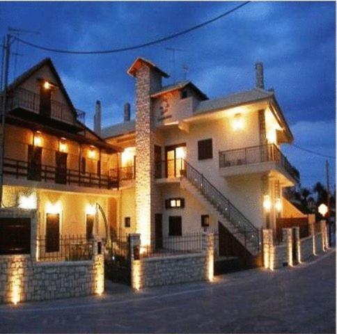 Giogarakis Suites Eleonas Exterior foto