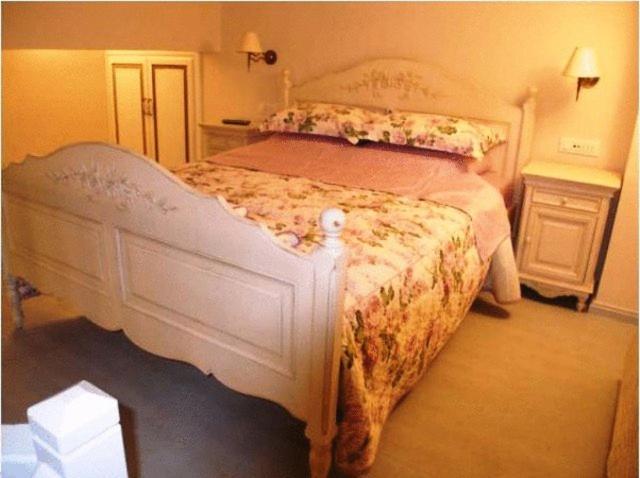 Giogarakis Suites Eleonas Habitación foto